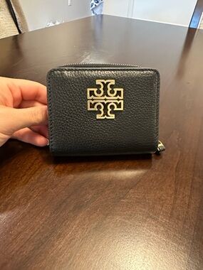 Tory Burch Black Pebbled Leather Zip Card Case with Gold Logo Accent
